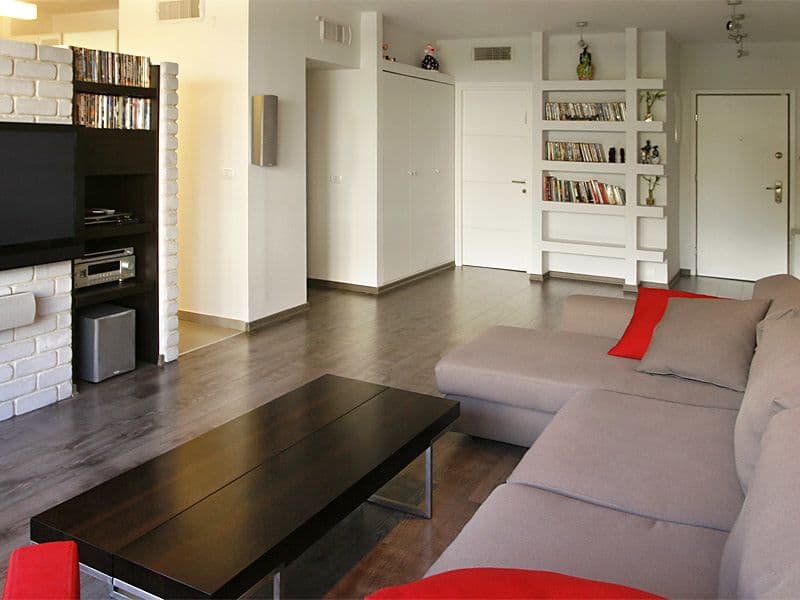 Gallery image 1